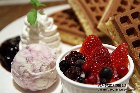 【台北】路燈咖啡 Light cafe 【台北】路燈咖啡 Light cafe