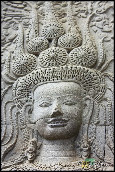 【小吳哥Angkor Wat 】唯一露齒微笑的Apsaras阿普沙拉仙女.jpg