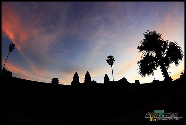 【小吳哥Angkor Wat 】黃昏倒影2.jpg