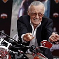 Stan Lee Devil Horn.jpg