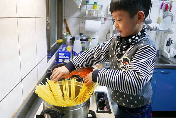 番茄肉醬義大利麵_05.jpg 番茄肉醬義大利麵_05.jpg