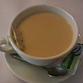 附餐飲料：熱奶茶