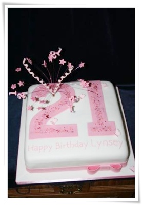 20100403-Pretty sparkly 21st birthday cake.JPG