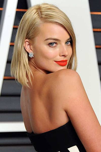 margot_robbie_0_1433490584.jpg