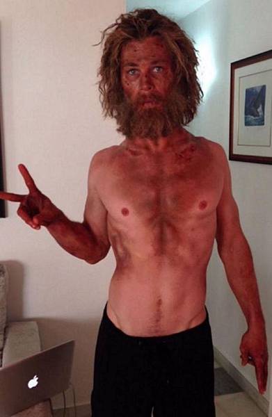 影評 白鯨傳奇 怒海之心 人類其實是很渺小的 茶喵影劇筆記 痞客邦