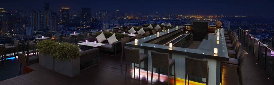 Anantara_Sathorn_Zoom_Sky_Bar_360_header_1920x600.jpg