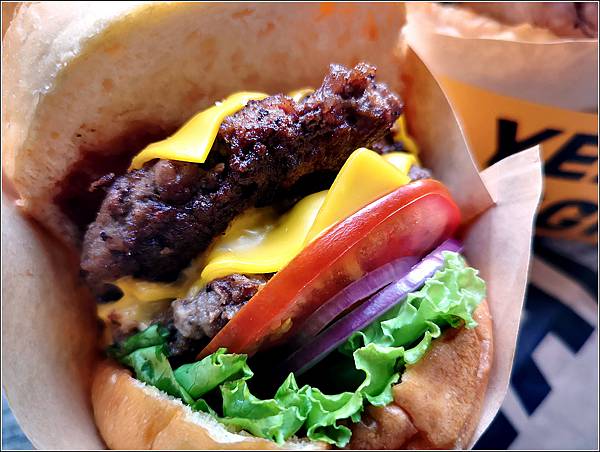 Burger - 028.jpg