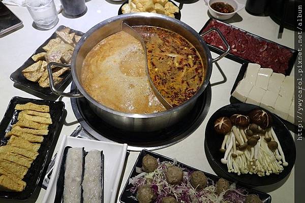 28_hotpot_00.JPG