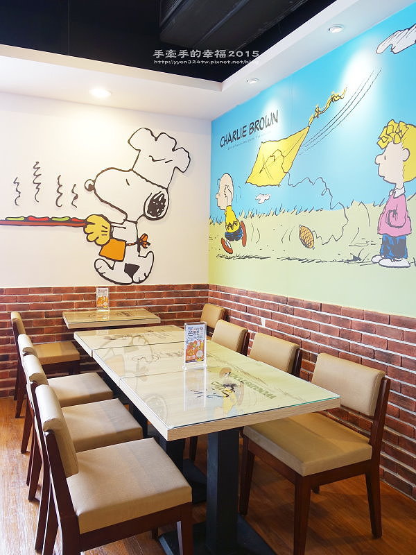 查理布朗史奴比150720015 查理布朗史奴比150720015