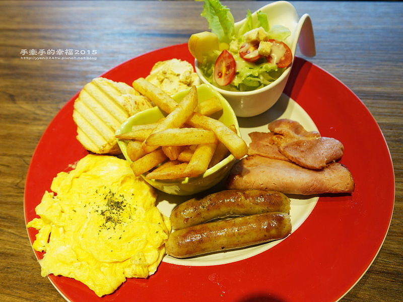 two monkeys151206021 two monkeys151206021