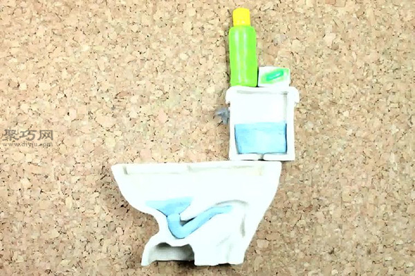 Professional cleaning toilet s