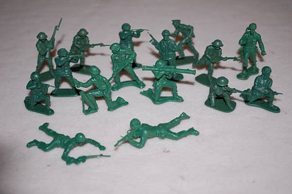 綠色塑膠士兵