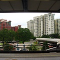 我家附近地铁站前,新加坡住屋.