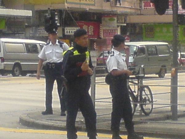 HK_police03.jpg