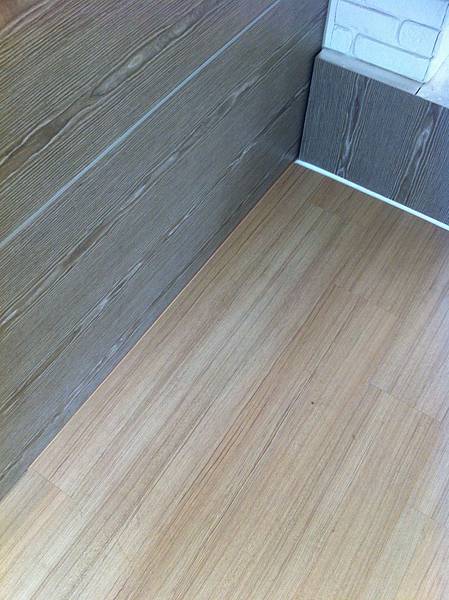 羅賓超耐磨地板-洗白柚木