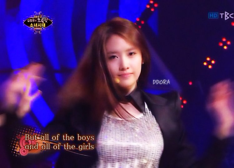 yoona23.jpg