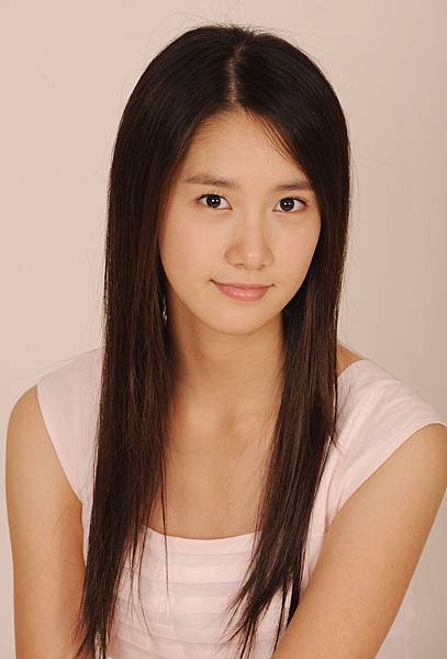 1220289418_yoona_spcs_080827_11_2.jpg