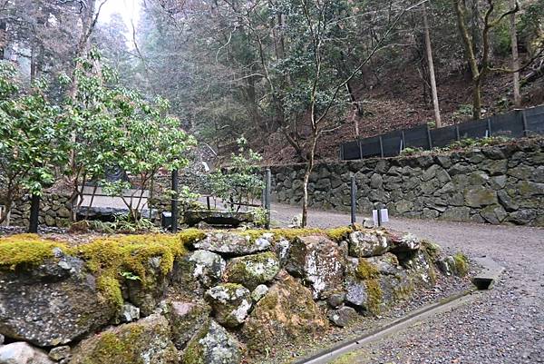 【日本京都】京都近郊鞍馬山，大天狗所在的鞍馬寺，靈氣滿滿的山