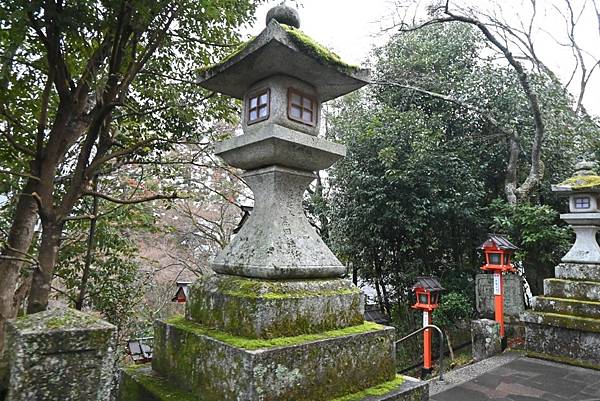 【日本京都】京都近郊鞍馬山，大天狗所在的鞍馬寺，靈氣滿滿的山