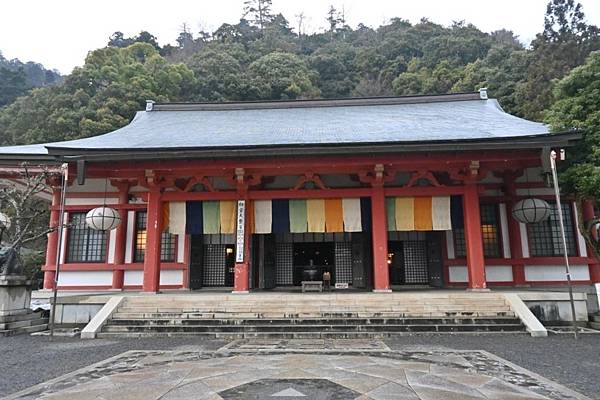 【日本京都】京都近郊鞍馬山，大天狗所在的鞍馬寺，靈氣滿滿的山