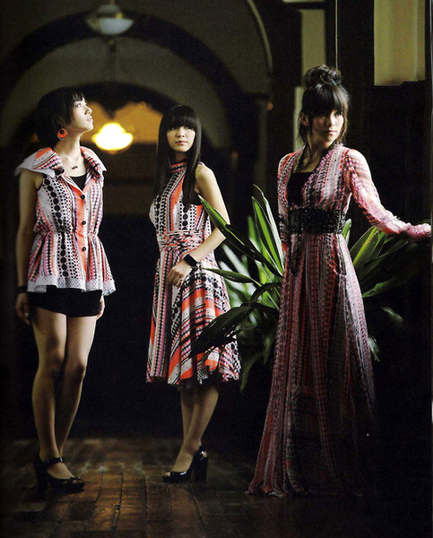 Perfume_055.jpg