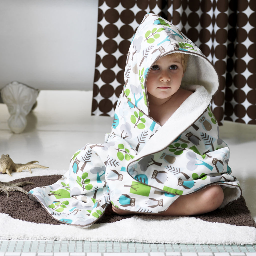 Owls+Hooded+Towel+in+Sky