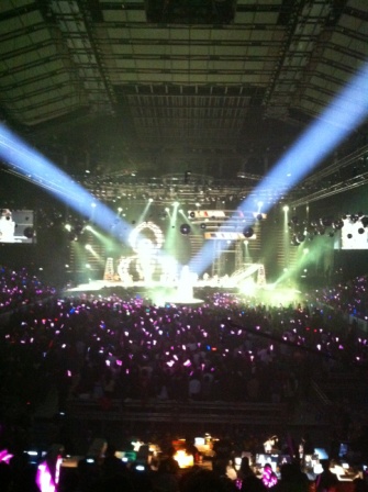 066ac18d632b7acd5b73352dde2e13a1 Jolin 2010 Myself演唱會