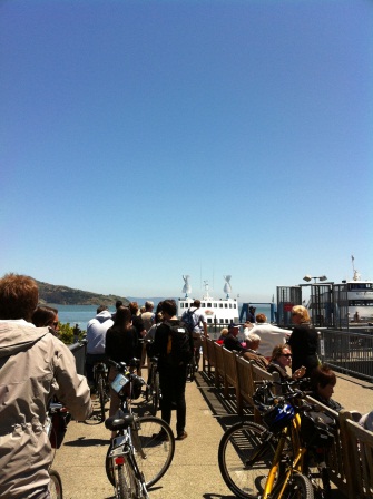 0adaa8e592799661345b007c08d38fd5 San Francisco-Bike the Bridge (Part 2)