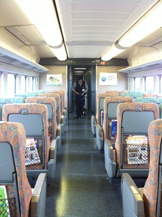 1322579665-2440822697 Tsuruoka-旋風訪問鶴岡小鎮