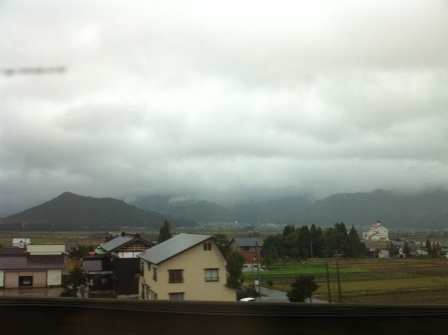 1322579671-2022456418 Tsuruoka-旋風訪問鶴岡小鎮