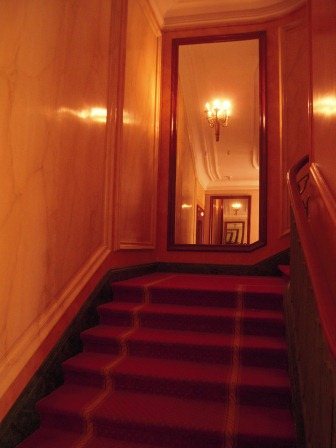 1322898136-3918904655 Paris-Hotel Lancaster