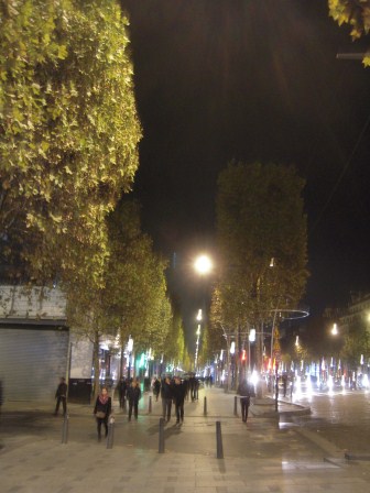 1322898167-1278387231 Paris-Hotel Lancaster