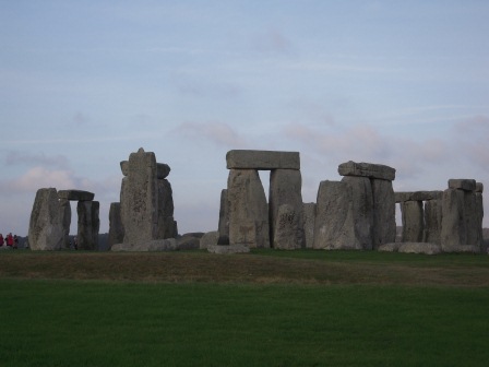 1323521280-3484236667 Stonehenge-巨石陣
