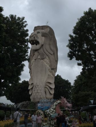 1328541840-805999616 Singapore-追尋魚尾獅Merlion 新加坡地標人氣高高高