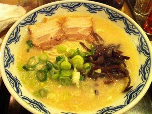 1330308929-3435469122 Hamamatsucho-博多由丸拉麵