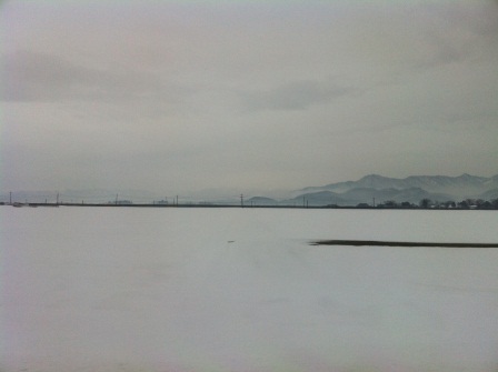 1330330705-1303457189 Tsuruoka-往鶴岡的路上 雪景美不勝收