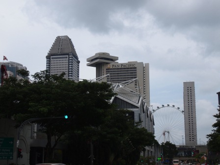 1332036142-4279629132 Singapore-City Hall市政府站