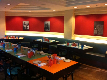 1332169645-3851750553 Singapore-Swissotel Hotel Stamford