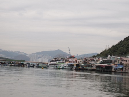 1333722481-282446040 HK-南Y島之硬是要行山