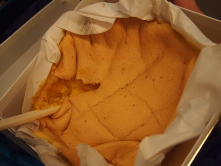 1335189181-2889318651 Tokyo-華 半熟かすてら匠 半熟蛋糕Castella(2012東北秘湯追櫻之旅Day1-2)