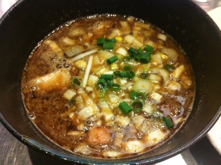 1335542063-2860987986 Tokyo-東京拉麵街 麺処 ほん田(2012東北秘湯追櫻之旅Day5-2)