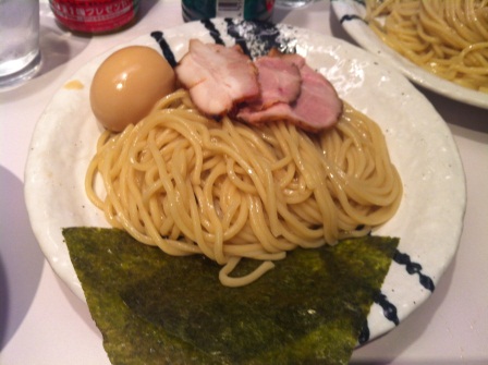 1335542063-3387730760 Tokyo-東京拉麵街 麺処 ほん田(2012東北秘湯追櫻之旅Day5-2)