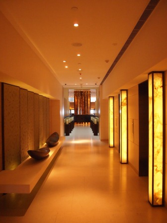 1335785672-303987773 HK-Cafe Gray Deluxe 早餐(Upper House 49F)