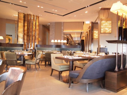 1335785673-2745027067 HK-Cafe Gray Deluxe 早餐(Upper House 49F)