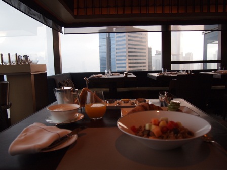 1335785675-2109959462 HK-Cafe Gray Deluxe 早餐(Upper House 49F)