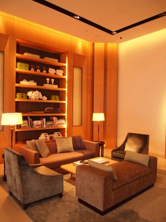 1335785676-116274796 HK-Cafe Gray Deluxe 早餐(Upper House 49F)
