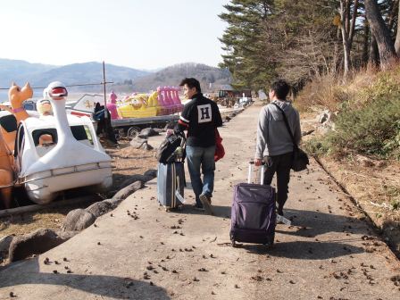 1336040164-2651253153 Tazawako-田澤湖畔 失而復得的相機(2012東北秘湯追櫻之旅Day2-4)