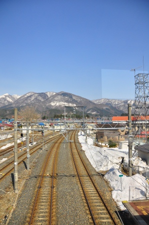 1336203052-1609783130 Akita-櫻花列車 秋田新幹線(2012東北秘湯追櫻之旅Day1-5)