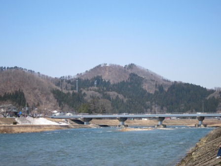 1337437376-2050330401 Kakunodate-檜木內川堤 櫻花"樹"步道(2012東北秘湯追櫻之旅Day2-2)
