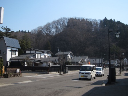 1338091183-131616279 Kakunodate-小京都角館 武家屋敷散步中(2012東北秘湯追櫻之旅Day2-1)
